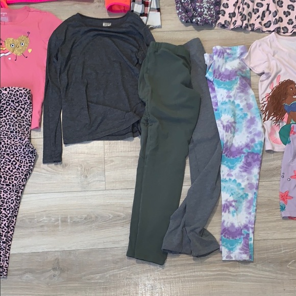 Girls 10/12 15 piece clothing bundle - Picture 4 of 9
